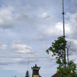 Spesifikasi tower penangkal petir hotdip galvanice6 meter Pipa medium SNI Ø 5 inch4 meter Pipa medium SNI Ø 4 inch3 meter Pipa medium SNI Ø 3 inch 3 mtr2 meter Pipa medium SNI Ø 2 inch 2 mtrBaseplate 400x400x12mm + Stiffener 10mmJoin flange 8-10 mmStiffner 8-10mmBaud mur 16mm x 45mm hot dip galvanizeStep ladder Ø 16mmJarak anak tangga (step ladder) dari kiri ke kanan 40cmFinishing Hot Dip GalvanizedHarga sudah termasuk pondasi dan jasa instalasiHarga per meterTersedia ukuran 10, 15, 20, 25 dan 30 meterTelepon / Wa 0811 3999 945Workshop Bengkel Las Bali Jln. Cempaka 1 No 7AB Dalung Kuta Utara - Bali